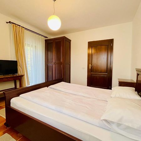 Hermesvilla Băile Felix Esterno foto