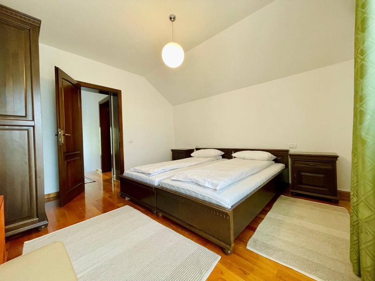 Hermesvilla Băile Felix Esterno foto
