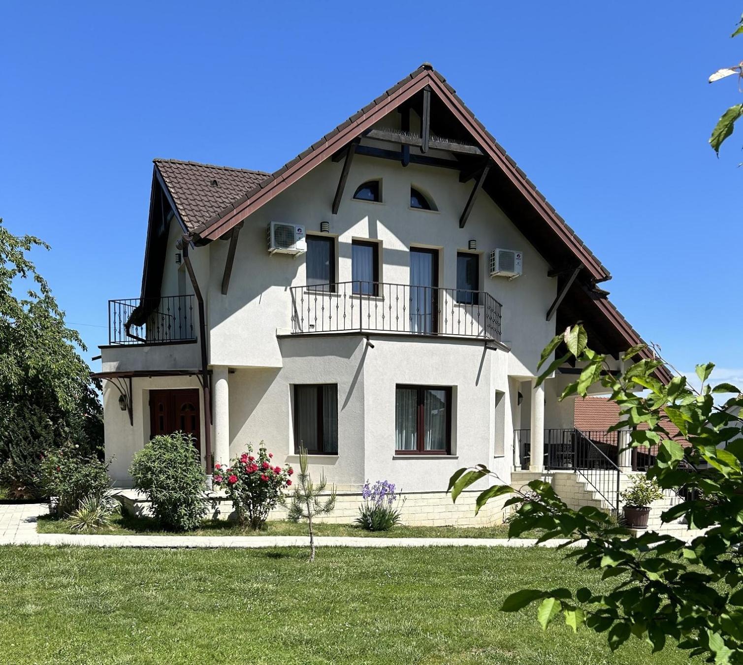 Hermesvilla Băile Felix Esterno foto